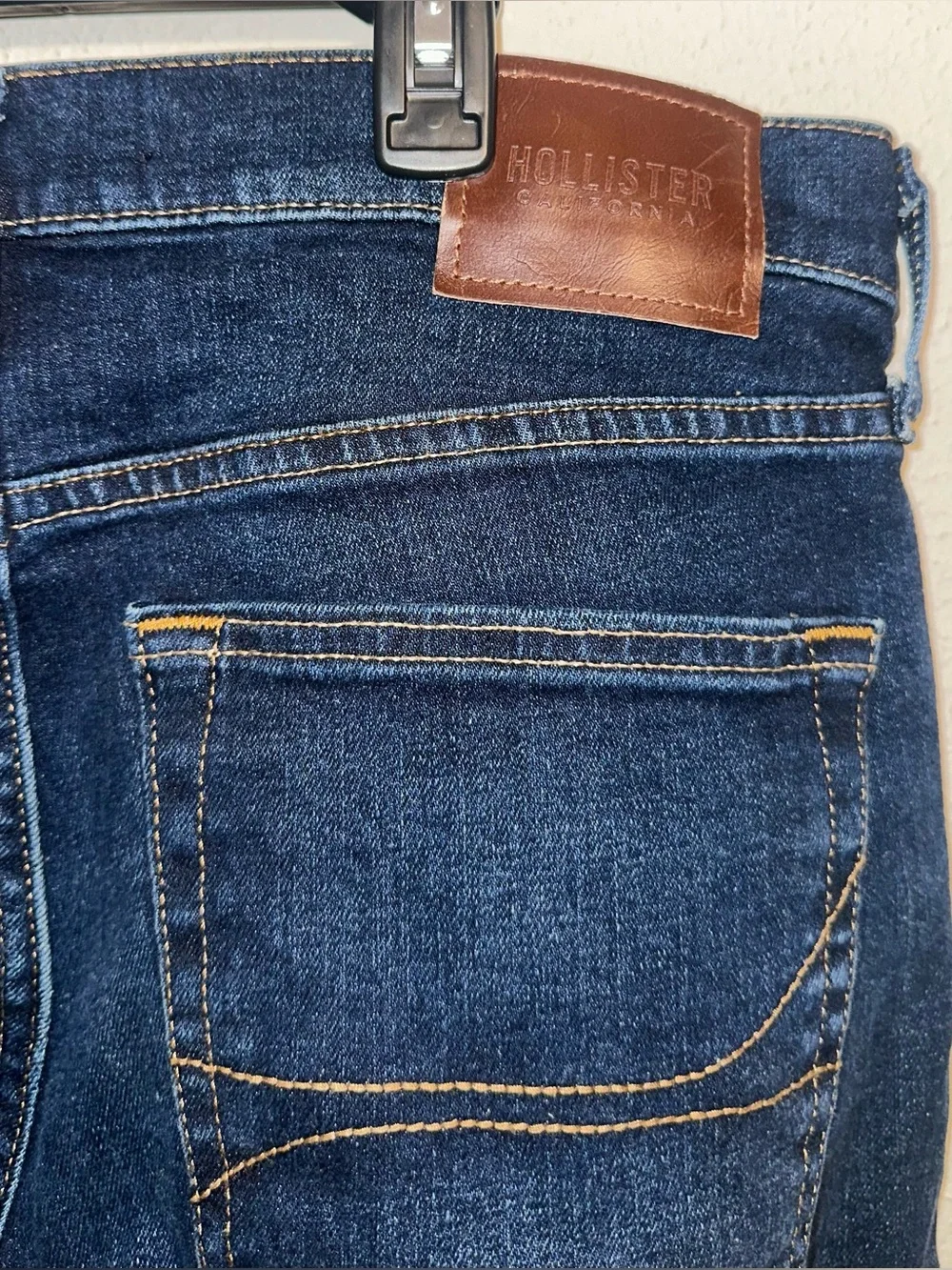 Hollister stylish dark